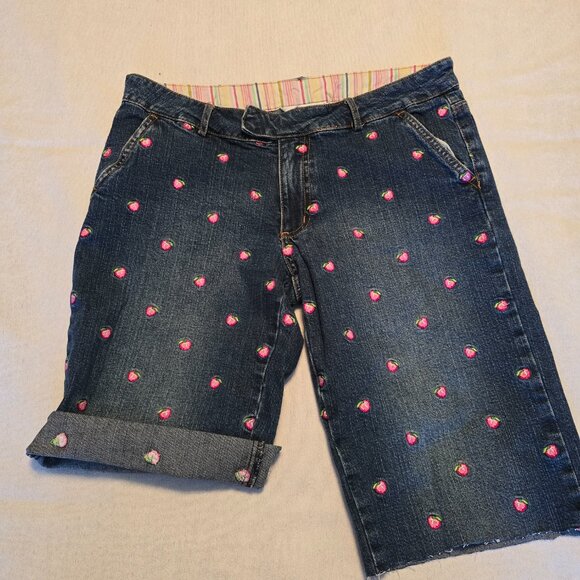 Lilly Pulitzer Pants - Lilly Pulitzer Women 6 Embroidered Strawberries Stretch Shorts Jean Cut Off